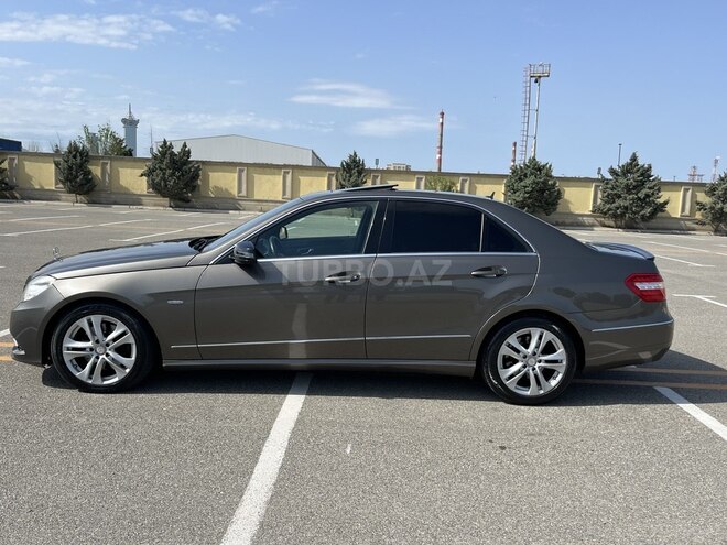 Mercedes E 220 d 2009, 201,000 km - 2.2 l - Bakı