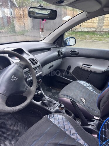 Peugeot 206 2006, 370,000 km - 1.4 l - Sumqayıt