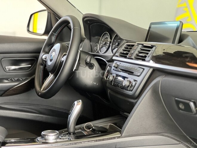 BMW 320 2015, 216,000 km - 2.0 l - Bakı