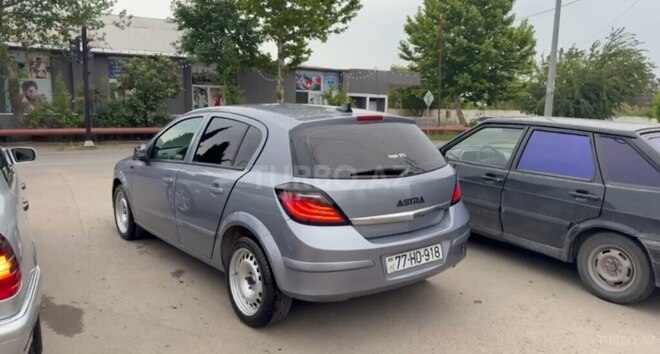 Opel Astra 2005, 318,000 km - 1.4 l - Mingəçevir