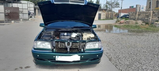 Mercedes C 220 d 1999, 250,000 km - 2.2 l - Bakı