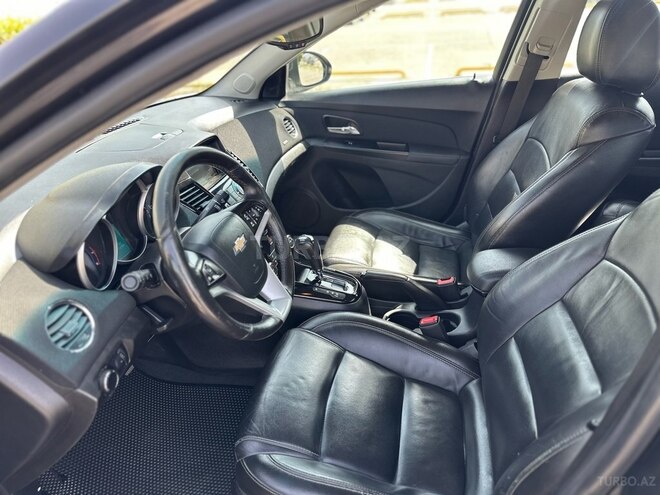 Chevrolet Cruze 2014, 330,000 km - 1.4 л - Bakı