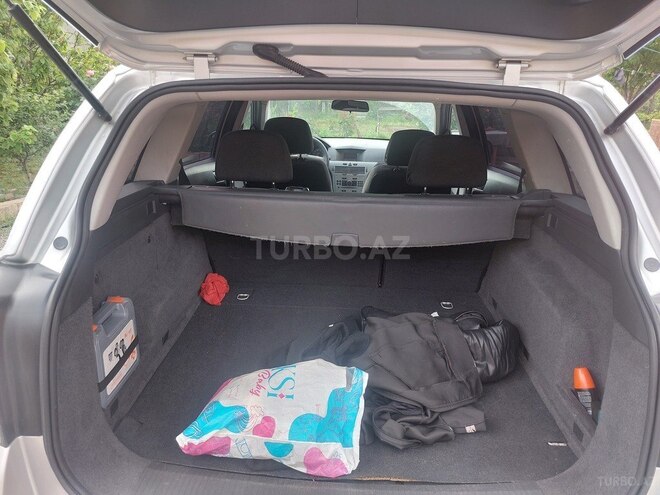 Opel Astra 2009, 183,000 km - 1.4 l - Gəncə
