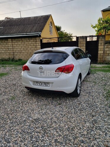 Opel Astra 2012, 219,058 km - 1.4 l - Xudat