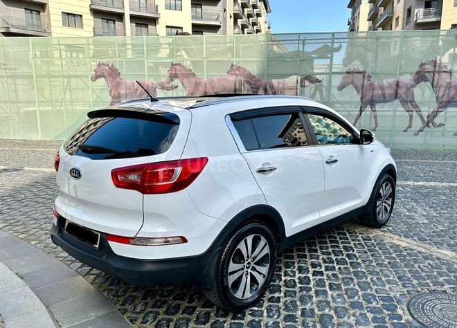 Kia Sportage 2011, 180,000 km - 2.4 l - Bakı