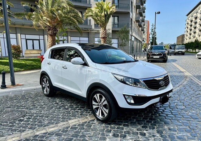 Kia Sportage 2011, 180,000 km - 2.4 l - Bakı