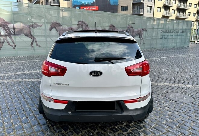 Kia Sportage 2011, 180,000 km - 2.4 l - Bakı