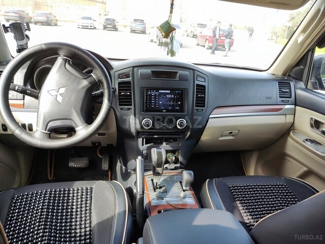 Mitsubishi Pajero 2007, 237,000 km - 3.0 л - Bakı