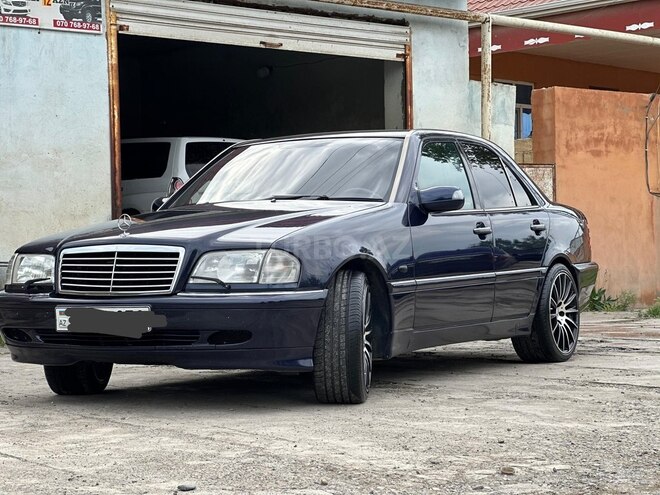 Mercedes C 240 1998, 472,993 km - 2.4 l - Beyləqan