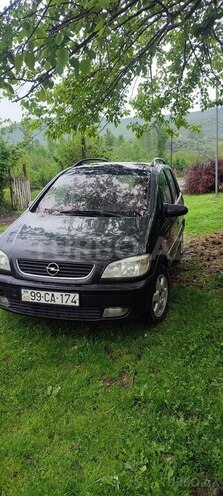 Opel Zafira 2001, 515,700 km - 1.8 l - Qusar