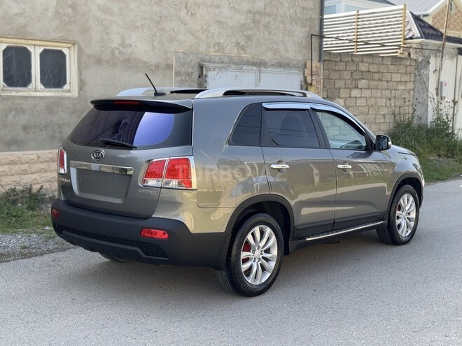 Kia Sorento 2010, 219,000 km - 2.0 l - Bakı