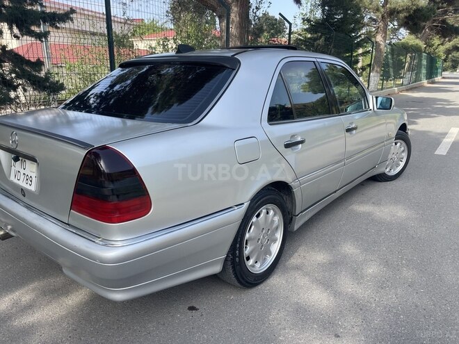 Mercedes C 280 1997, 261,600 km - 2.8 l - Bakı