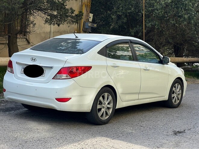 Hyundai Accent 2013, 243,192 km - 1.6 l - Bakı