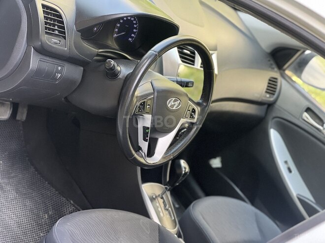 Hyundai Accent 2013, 243,192 km - 1.6 l - Bakı