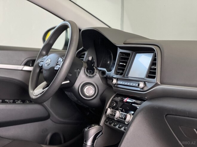 Hyundai Elantra 2020, 58,000 km - 2.0 l - Bakı