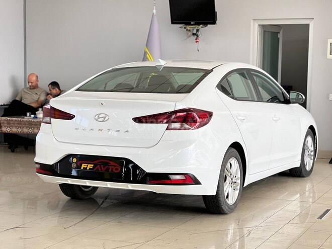 Hyundai Elantra 2020, 58,000 km - 2.0 l - Bakı