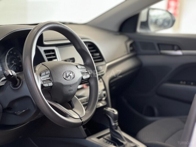 Hyundai Elantra 2020, 58,000 km - 2.0 l - Bakı