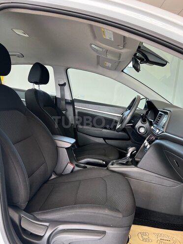 Hyundai Elantra 2020, 58,000 km - 2.0 l - Bakı