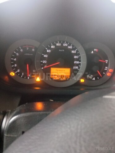 Toyota RAV4 2008, 221,275 km - 2.4 l - Qusar