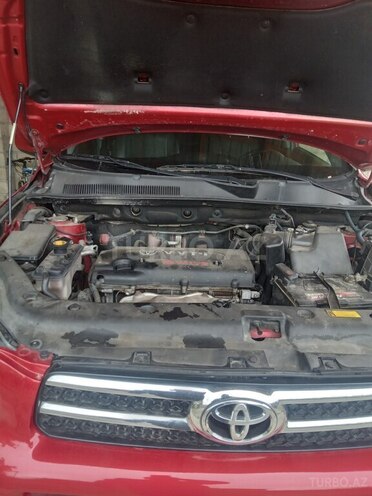 Toyota RAV4 2008, 221,275 km - 2.4 l - Qusar