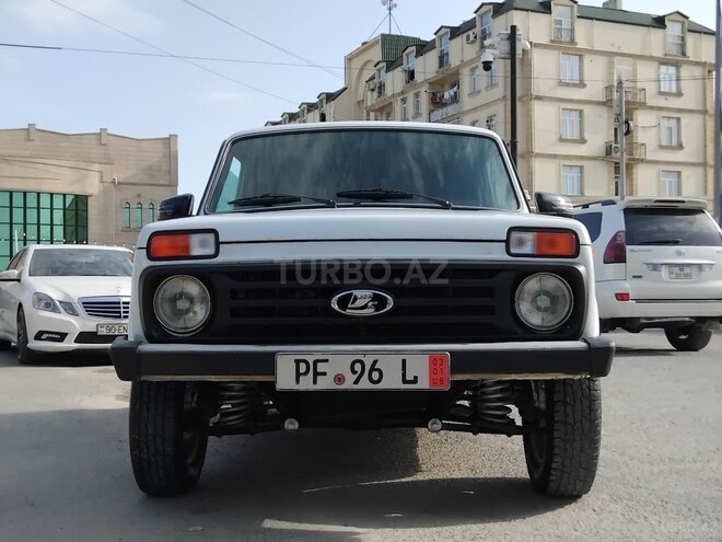 LADA (VAZ) Niva 2006, 260,000 km - 1.7 l - Bakı