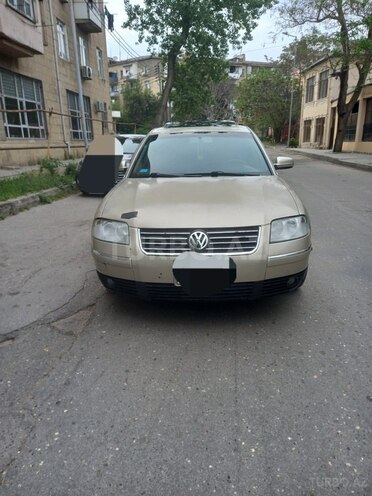 Volkswagen Passat 2001, 298,000 km - 1.8 l - Bakı