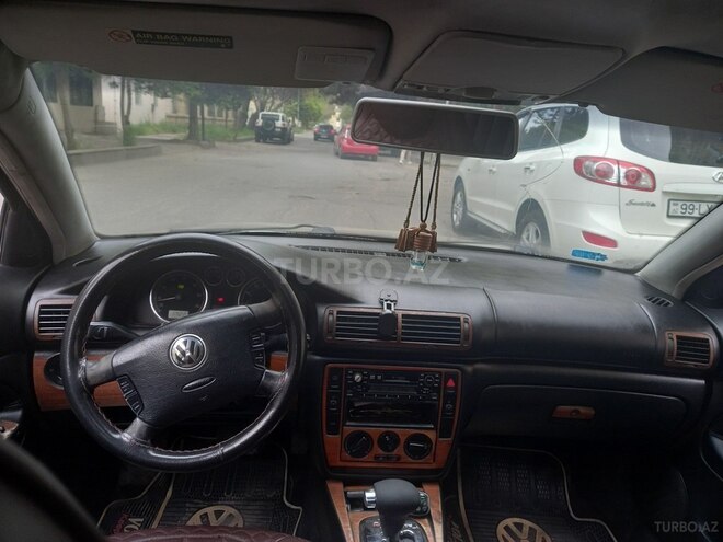 Volkswagen Passat 2001, 298,000 km - 1.8 l - Bakı