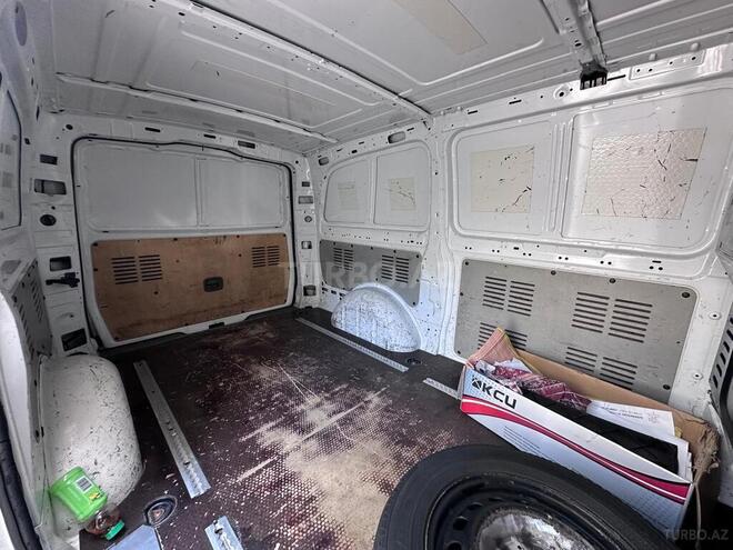 Mercedes Vito 111 2009, 324,000 km - 2.2 л - Bakı