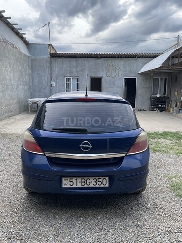 Opel Astra 2006, 260,000 km - 1.4 l - Gəncə