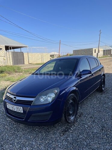 Opel Astra 2006, 260,000 km - 1.4 l - Gəncə