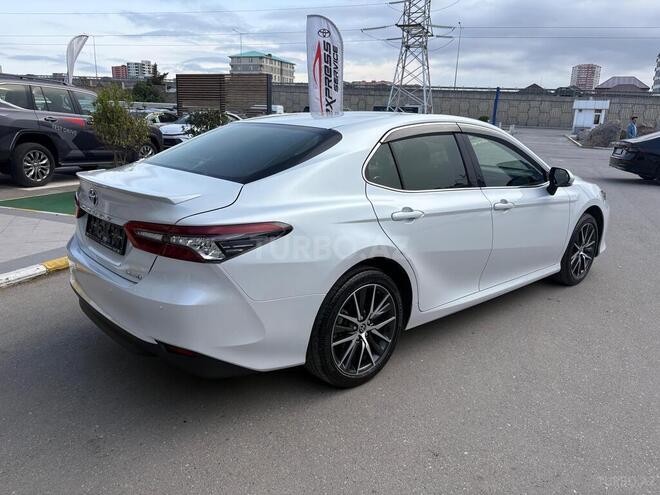 Toyota Camry-4