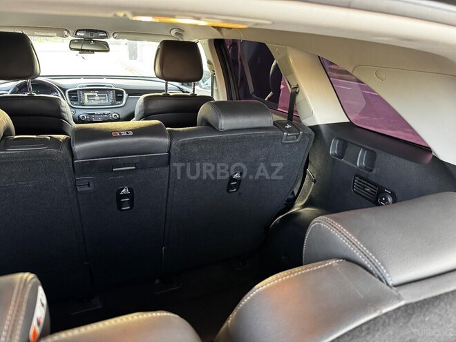Kia Sorento-20