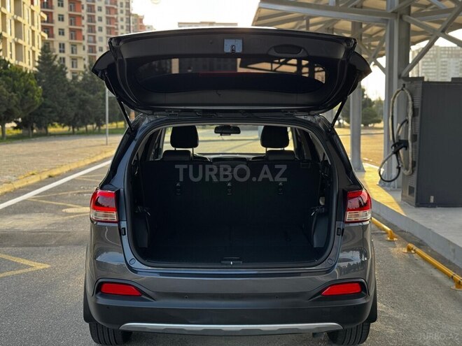 Kia Sorento-8