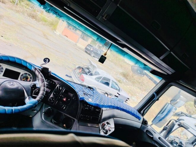 Mercedes  2008, 222,200 km - 12.0 l - Balakən