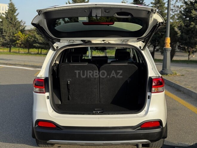 Kia Sorento-10
