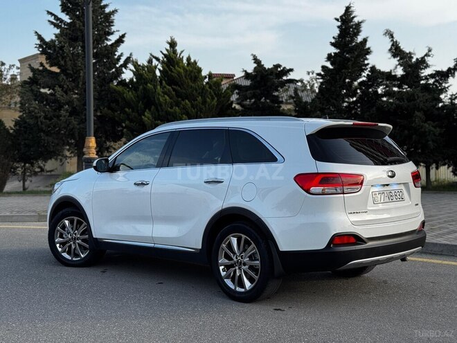 Kia Sorento-3