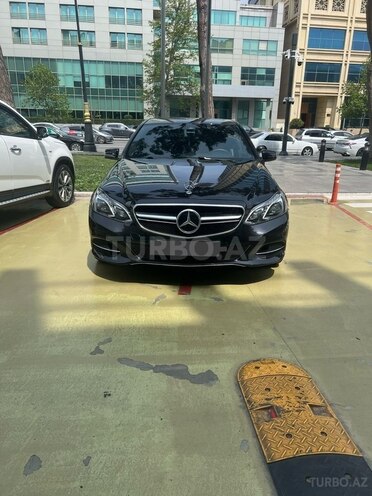 Mercedes E 220 2015, 266,000 km - 2.2 l - Bakı