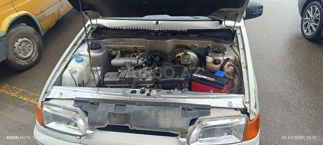 LADA (VAZ) 2115 2003, 250,000 km - 1.5 l - Xudat