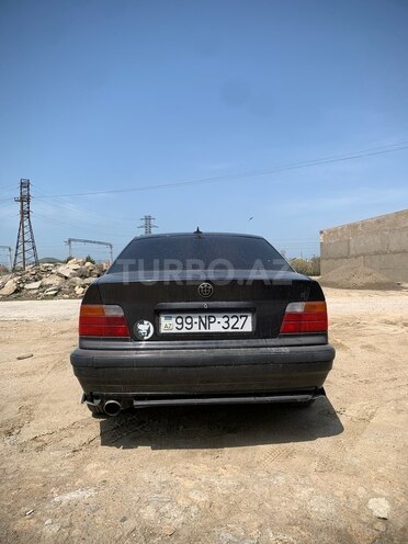 BMW 318 1993, 250,000 km - 1.8 l - Bakı
