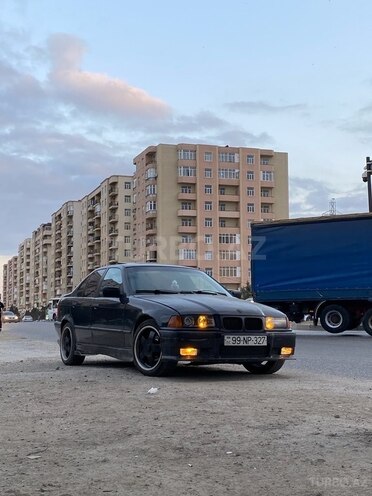 BMW 318 1993, 250,000 km - 1.8 l - Bakı