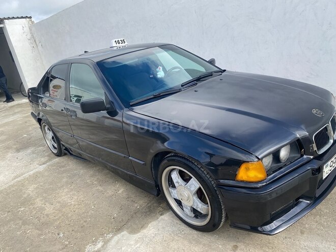 BMW 318 1993, 250,000 km - 1.8 l - Bakı