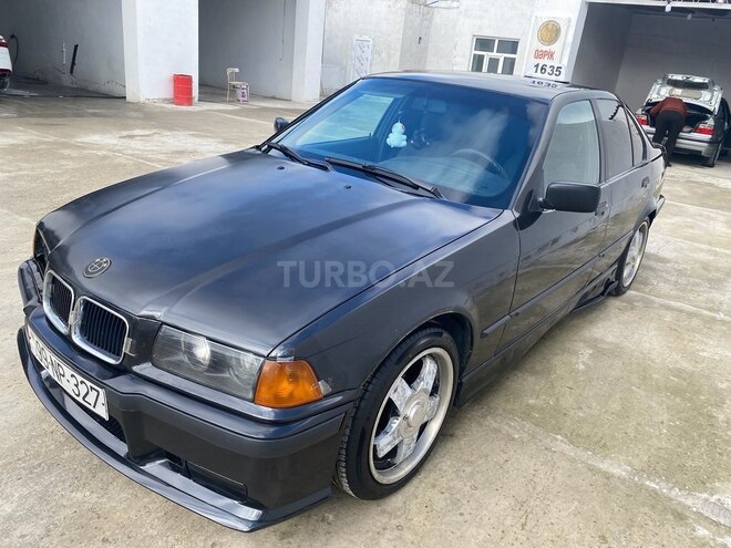 BMW 318 1993, 250,000 km - 1.8 l - Bakı