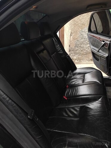 Mercedes E 220 d 2001, 480,000 km - 2.2 l - Bərdə