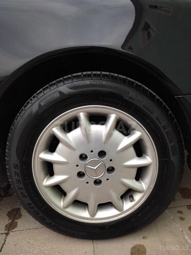 Mercedes E 220 d 2001, 480,000 km - 2.2 l - Bərdə