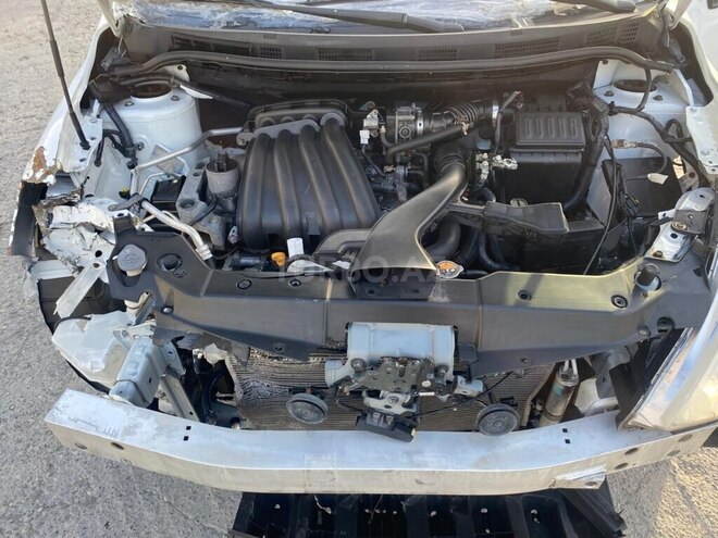 Nissan Tiida 2012, 131,200 km - 1.6 л - Bakı