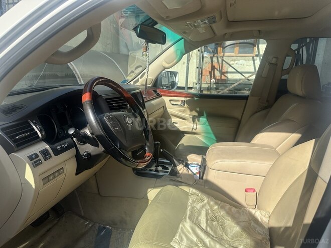 Lexus LX 570 2008, 113,000 km - 5.7 l - Bakı