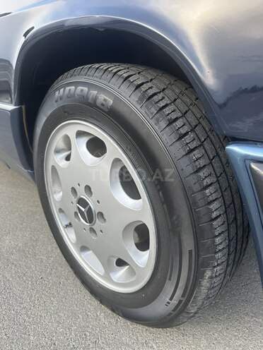 Mercedes 190 1992, 339,000 km - 2.0 л - Bakı