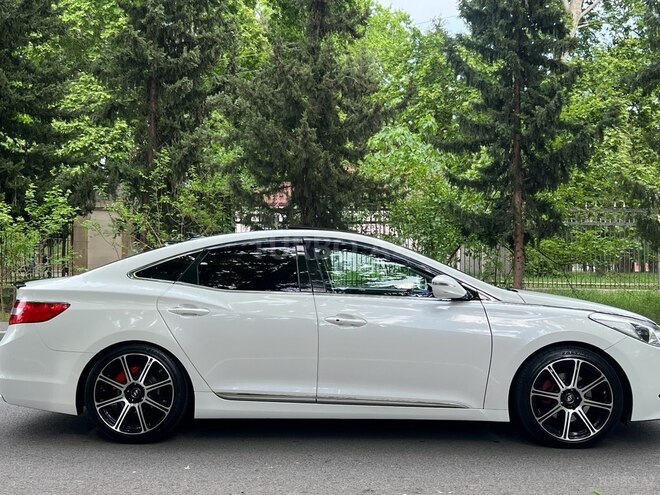 Hyundai Grandeur 2015, 195,000 km - 2.2 l - Mingəçevir