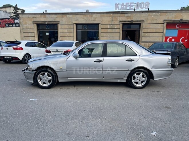 Mercedes C 180 1999, 236,878 km - 1.8 л - Bakı