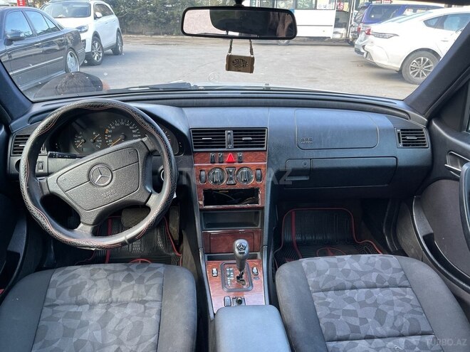 Mercedes C 180 1999, 236,878 km - 1.8 л - Bakı